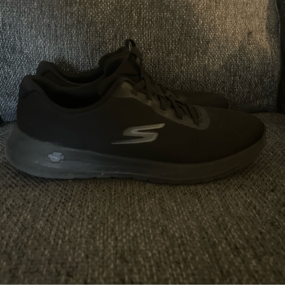 Skechers Shoes size 9 for female